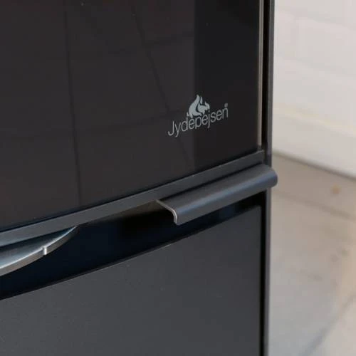 Kaminofen Jydepejsen Bella High Seitenglas 4,6 KW 4 Kaminofen Jydepejsen Bella High Seitenglas 4,6 KW – Bild 2