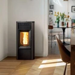 Pelletofen MCZ EGO Air 8 M3 8,1 KW -Chimney Geschaft Pelletofen MCZ EGO Air Matic 8 M3 Core Ambiental 900x900