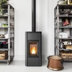 Pelletofen MCZ GHEA Air 6 XUP! S1 6,3 KW -Chimney Geschaft Pelletofen MCZ GHEA Air 6 S1 ambient 900x900