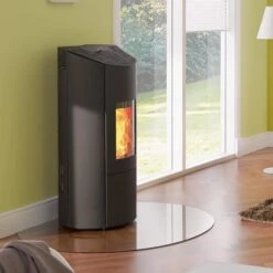 Pelletofen Olsberg Levana Aqua 3.0 | 8 KW Wasserführend Raumluftunabhängig 6 Pelletofen Olsberg Levana Aqua 3.0 | 8 KW Wasserführend Raumluftunabhängig -Chimney Geschaft Pelletofen Olsberg Levana Stahl Schwarz Ambient 900x900